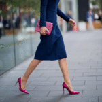 Jaka sukienka do fuksjowych butów? Kompletny przewodnik po stylizacjach